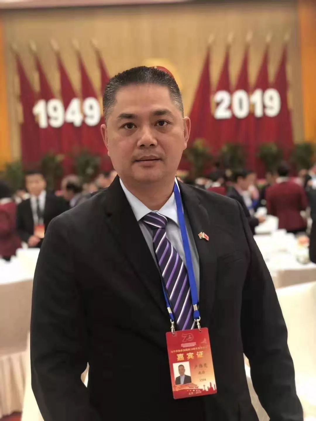 祖国越来越富强,我们很骄傲自豪!乐从海外华