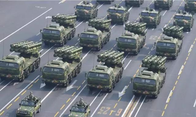 过气网红还是沧海遗珠?那些错过阅兵的主战装