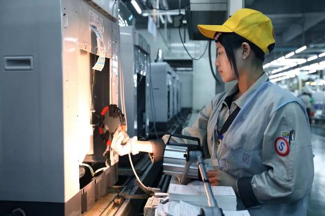 70年礼赞 | 你知道吗？火遍朋友圈的日本网红马桶