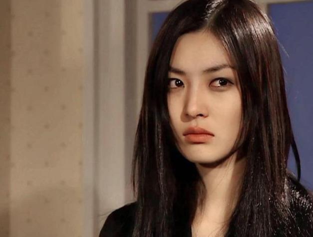 爱上女主播1-20集电视剧免费看 e4bd9bee72de428487a20683ca8d22c8.jpeg