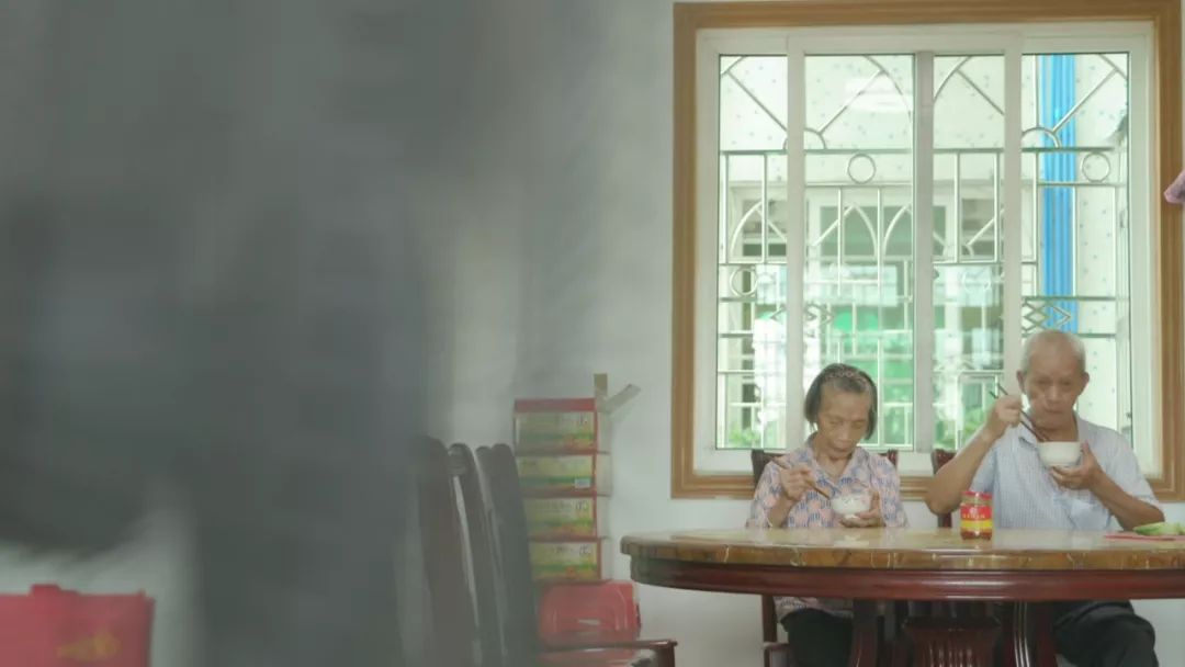 姓薄人口多少_姓云全国人口有多少(3)