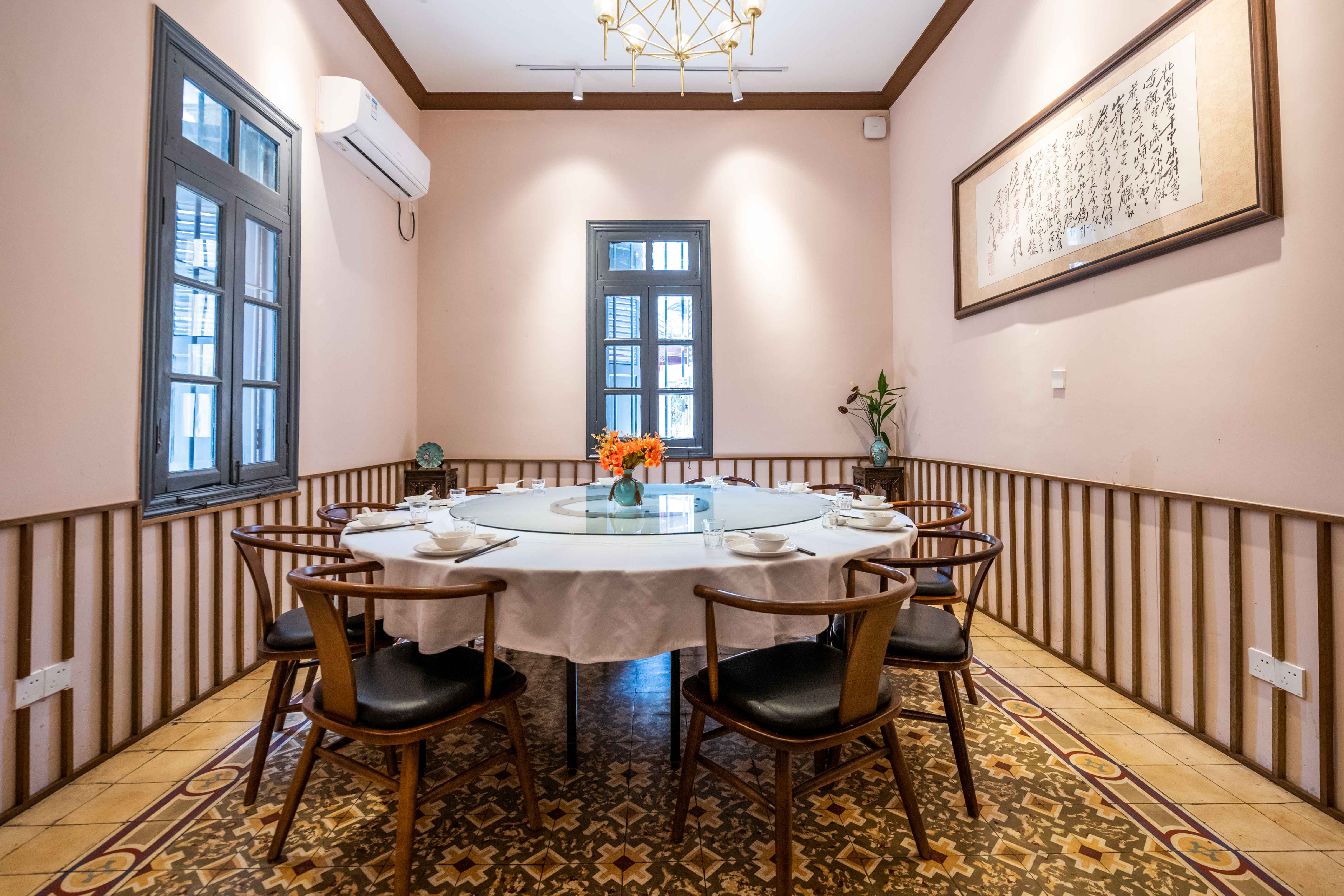 原创             厦门最有格调的私房菜餐厅，藏身于百年别墅内，最适合私人宴请