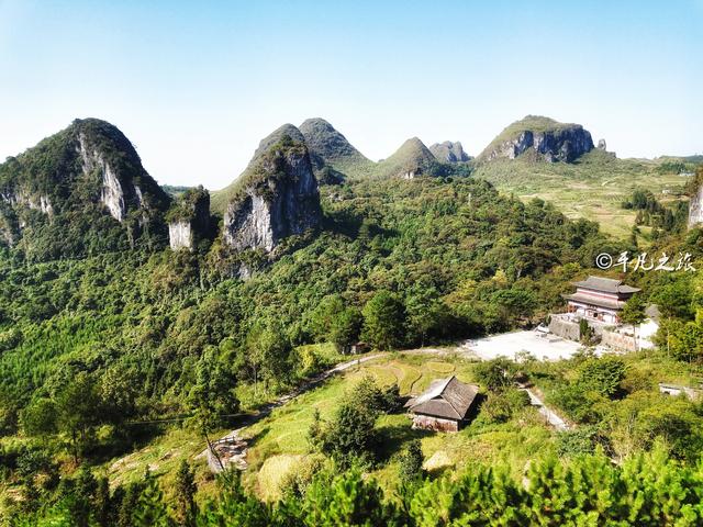 荔波城区人口_荔波小七孔
