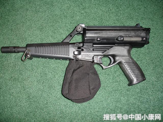 基于此,缺乏普遍认同感的卡利科m950冲锋手枪也最终被市场淘汰.