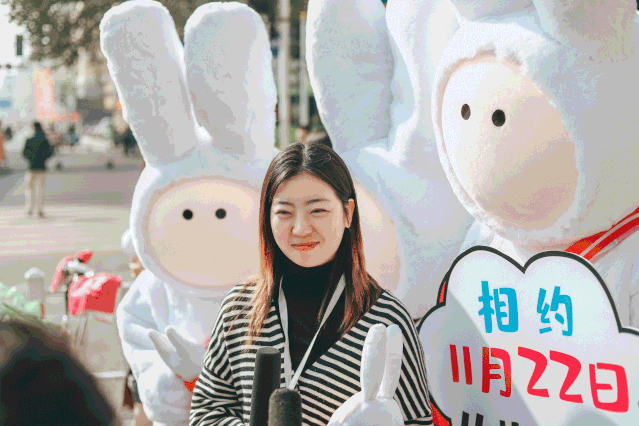 不二兔白领小姐姐在哪里明明说好在淮安这些写字楼前和周边幼儿园附近