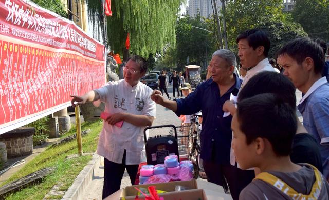 河南周口人口多少钱_河南周口农村房子图片(3)