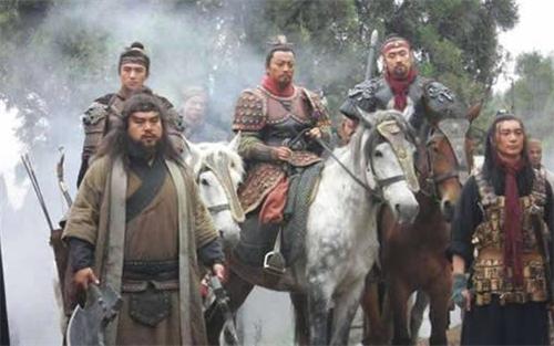 水浒传梁山好汉排名_水浒传梁山好汉图片