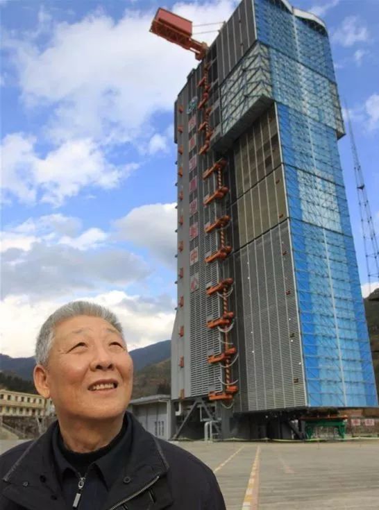 耆宿国勋丨中国航天的"大总师"——孙家栋