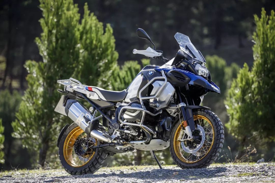 挑战绝地:bmw r 1250 gs adventure