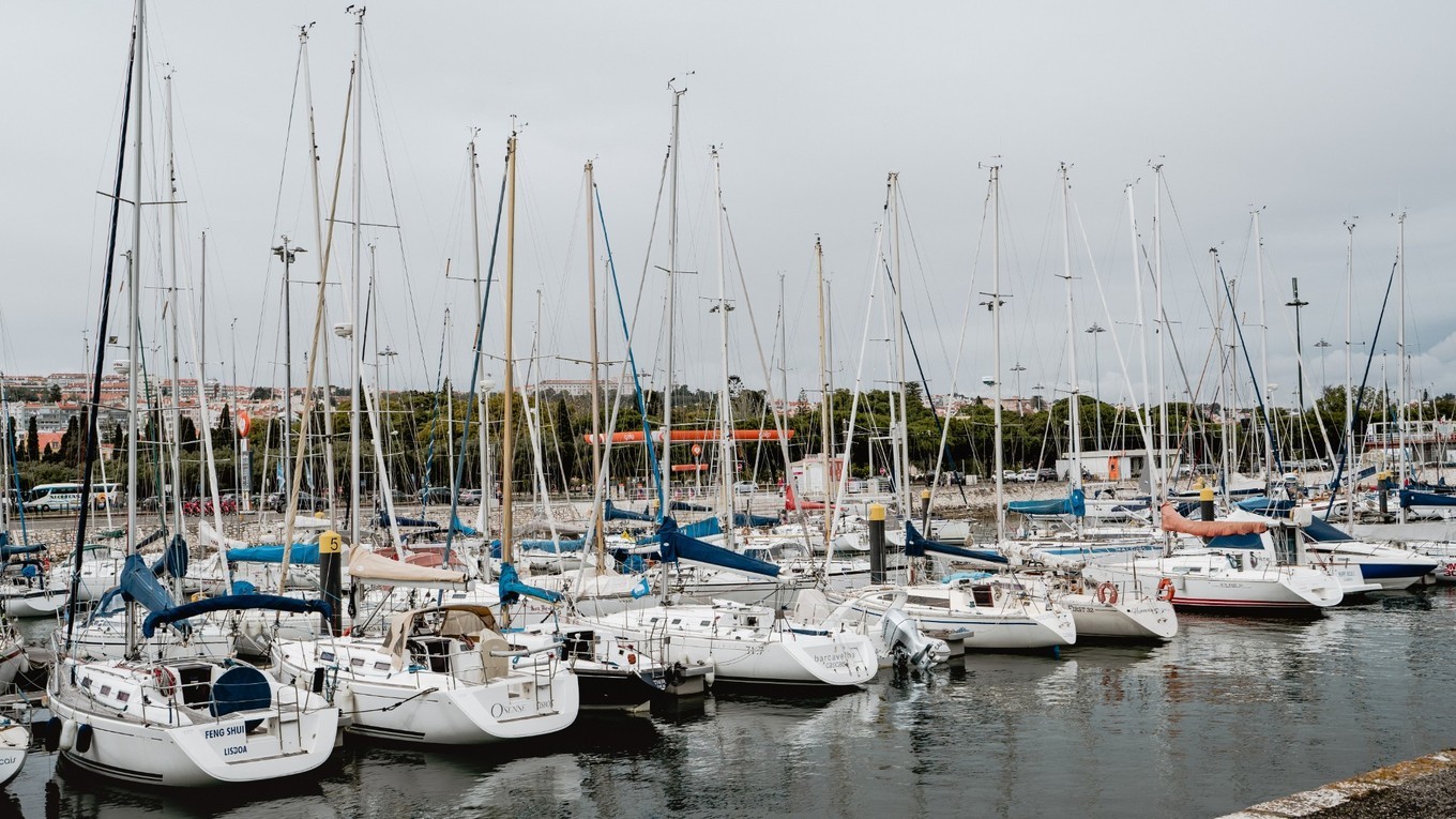 �����߼����Ӣ�۹���