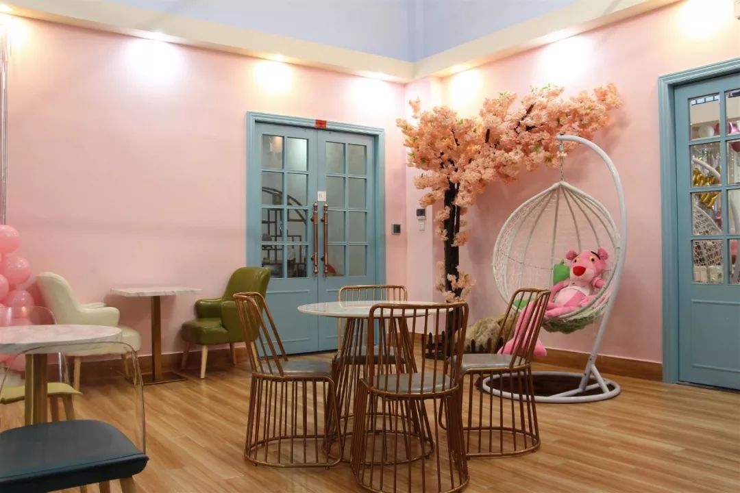 ins主题咖啡店 e4e2e4f36cd94e4f9e7850fc98ea0a04.jpeg