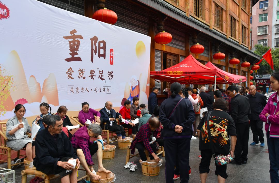 过了这么多年九月九,今天才真正读懂了重阳节