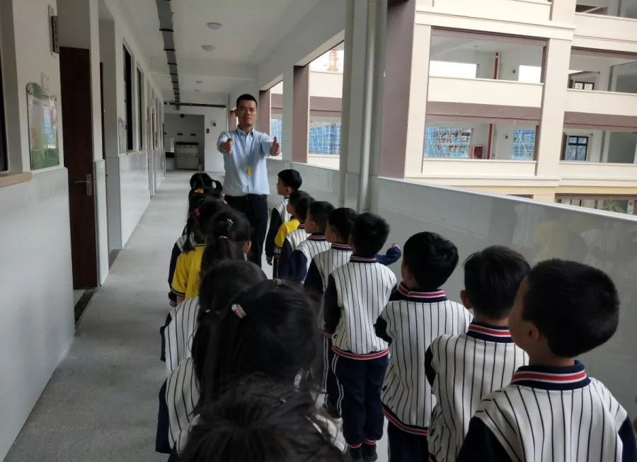 "我是梦麟小主人"系列二——东风小学教育集团梦麟校区欢迎小主人入校