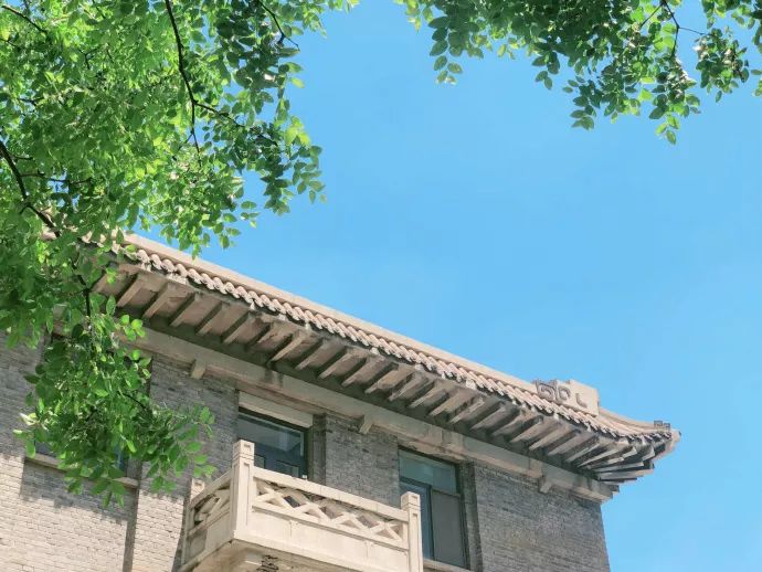 验:四非院校学子,专业排名1\/84,连遭名校拒绝,最