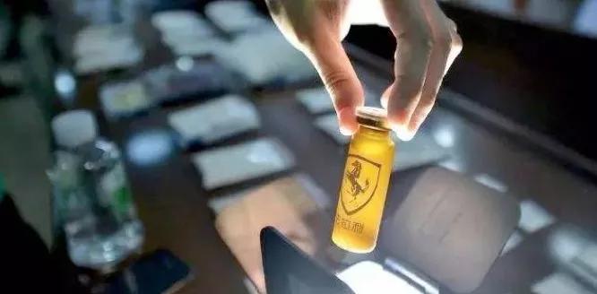 新型毒品悄悄瞄准00后:被饮料毒品摧毁的年轻