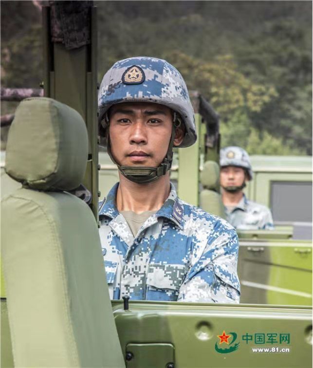西青区这名战士参加了庆祝新中国成立70周年阅兵 是你们邻居吗?