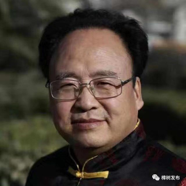 脾胃病专家,岐黄学者,医学博士,主任医师,教授,博导,我国著名脾胃病