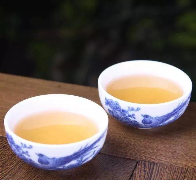 好的红茶怎么表达 83f75ab284bb4c1db181ed282bbc1b4e.jpeg