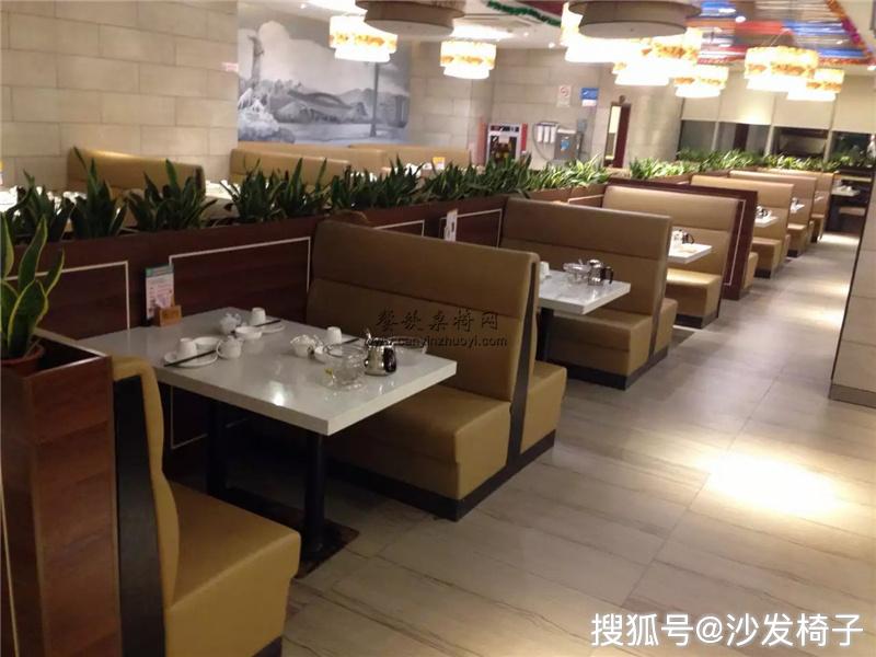 如何设计桌子摆放 cdd462ec5a334a019a9fef74919734a9.jpeg