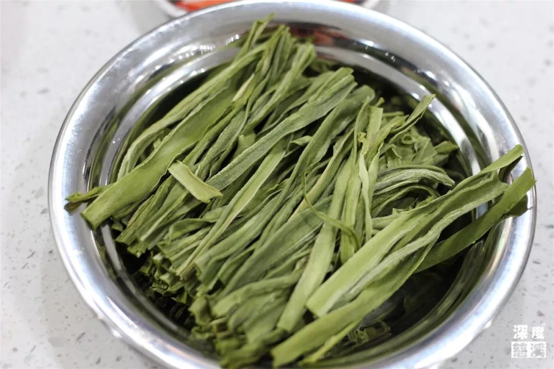 如何制作干贡菜 d60c249f0a1a4f639d4afcd95677bd3f.jpeg