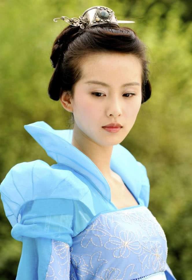 王雪瑶是谁 e2613257a37e465e94b4fe6f74c253d3.jpeg