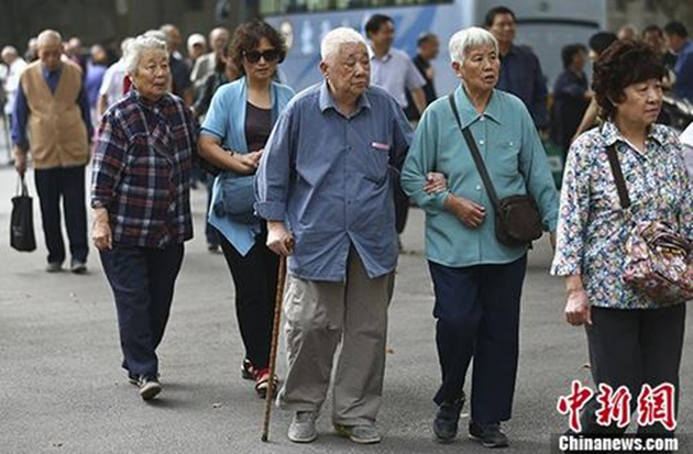 2050年中国人口老龄比例_中国人口数量上升,老龄化问题加重,联合国预测2050年将