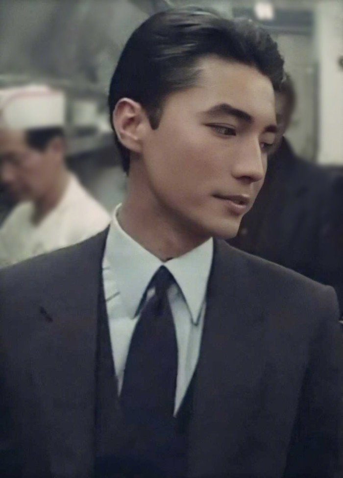 陈冲罕见现身,曾是尊龙最爱现58岁不见老,淡妆