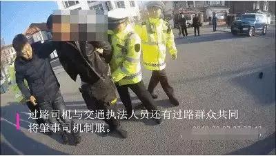 极速追捕在哪免费看 2adcc71a7ccc41daa0448f97be276638.jpeg