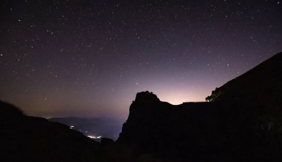 这个10月,来武功山看浪漫流星雨!_星空