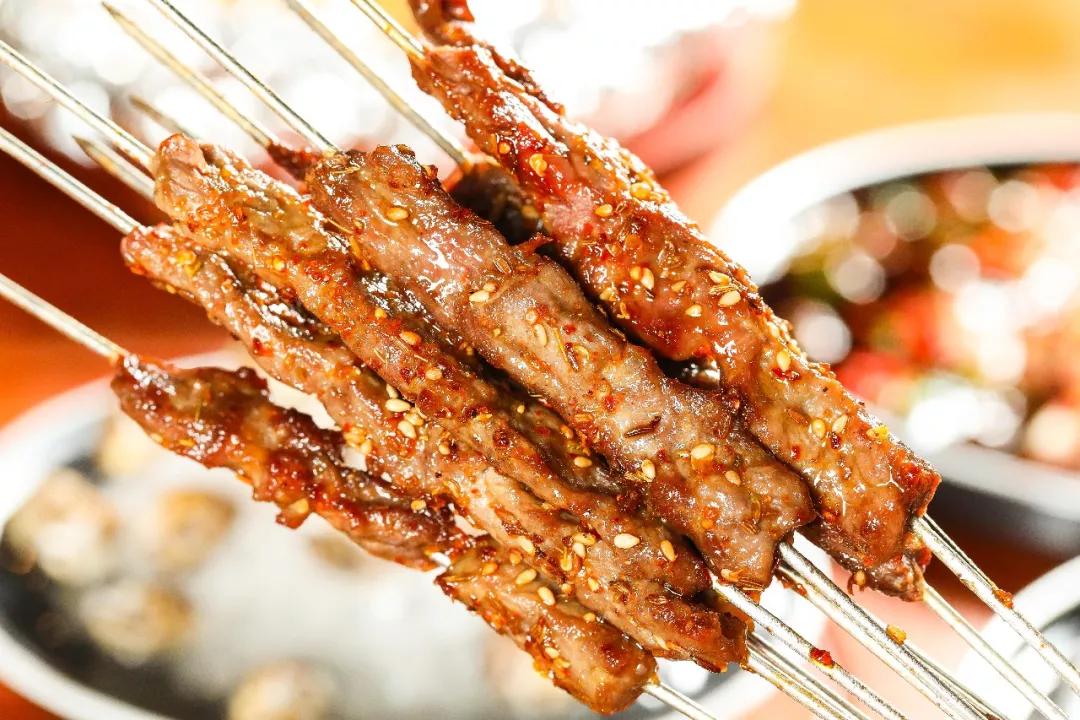 碳烤小黄牛肉串