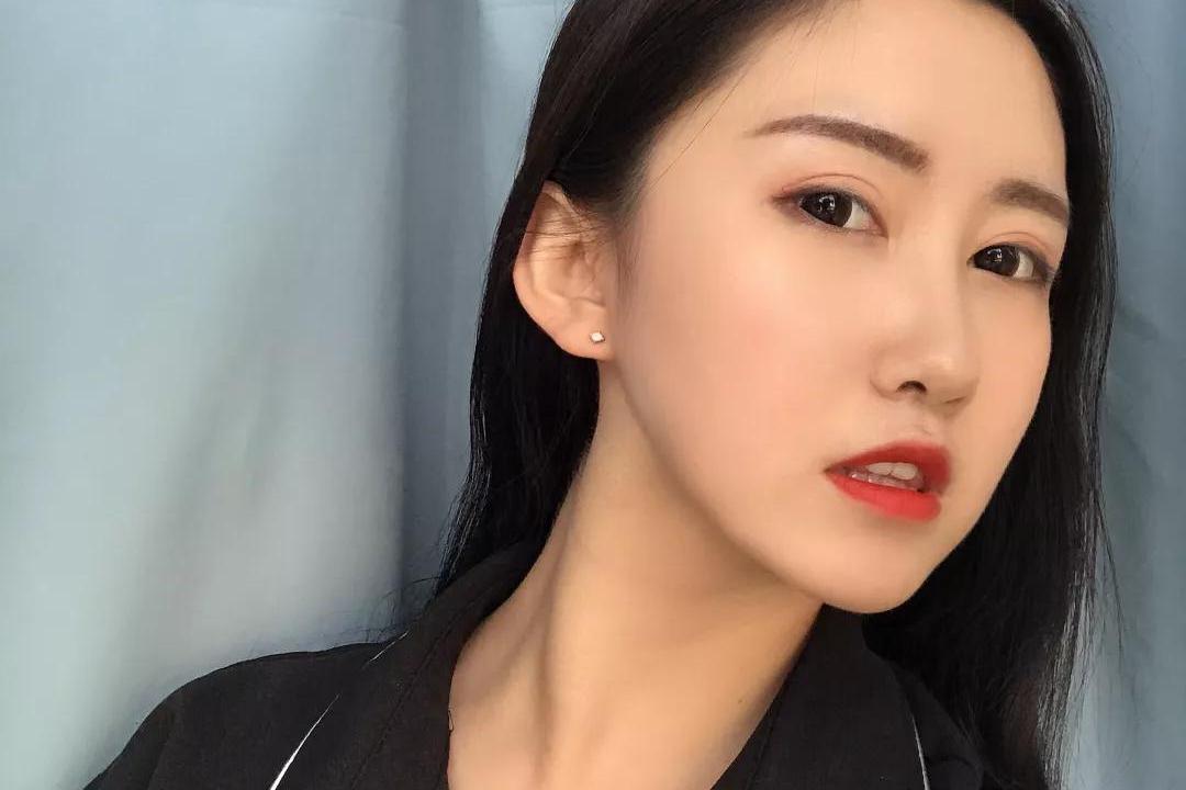 王春燕:为什么你做了一年的双眼皮还没有别人7天好看?
