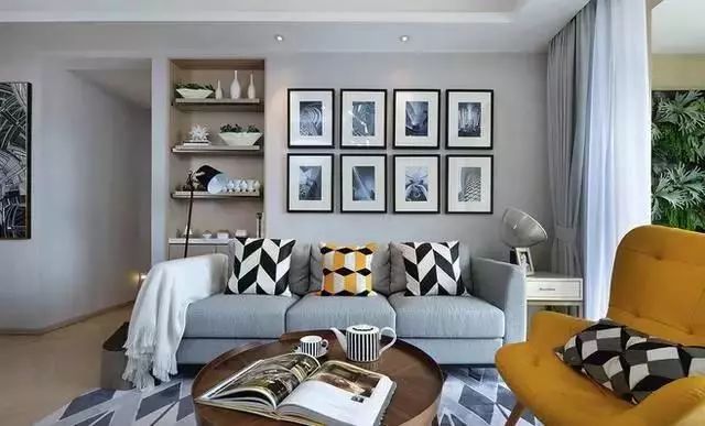 沙发背景墙装修之后还可以怎么做 6ed0fef087974d9696e8fd755e204313.jpeg