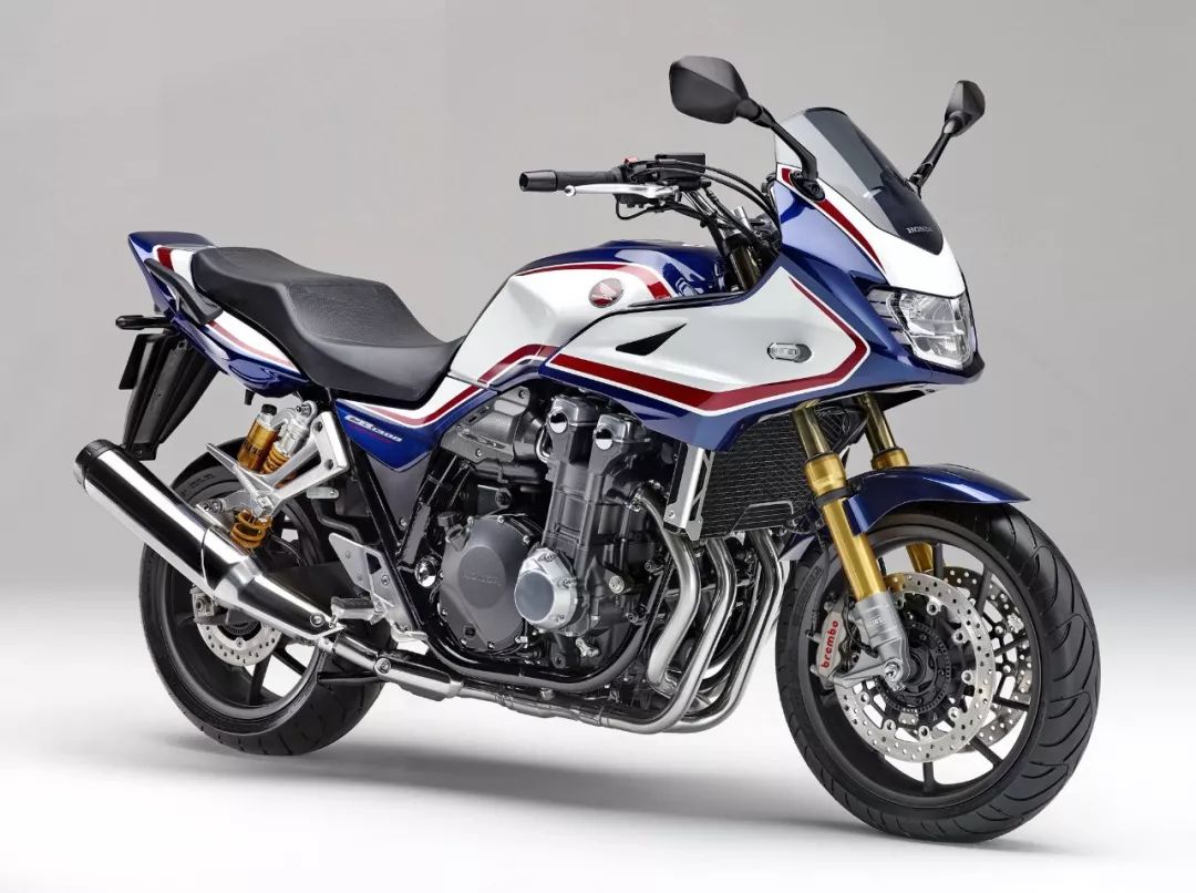 下图:现行销售中的 2019" cb1300 super four,cb1300 super bold"or