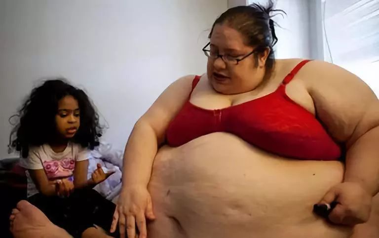 世界上最胖的女生_https://www.51cpda.com_古代奇闻_第7张