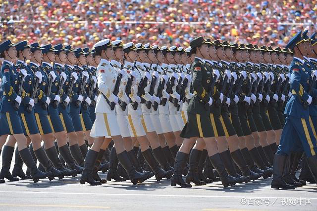 怎么看国庆阅兵 cb62663fc1304da79344b6b8556d5114.png
