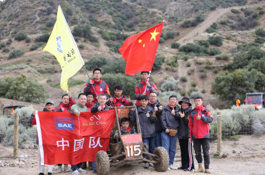 礼赞七十年 学院优秀教师专访 敢拼敢突破的青年教师郭鹏辉_巴哈