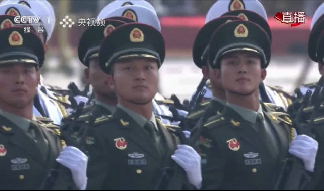 很火的兵哥哥照片 de6061070fd043f08e7a8a7894ac34f1.jpeg