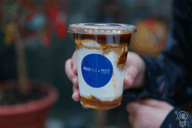 省下一张高铁票,还能再喝三杯 - 杭州最近的咖啡店吧 花头精比奶茶