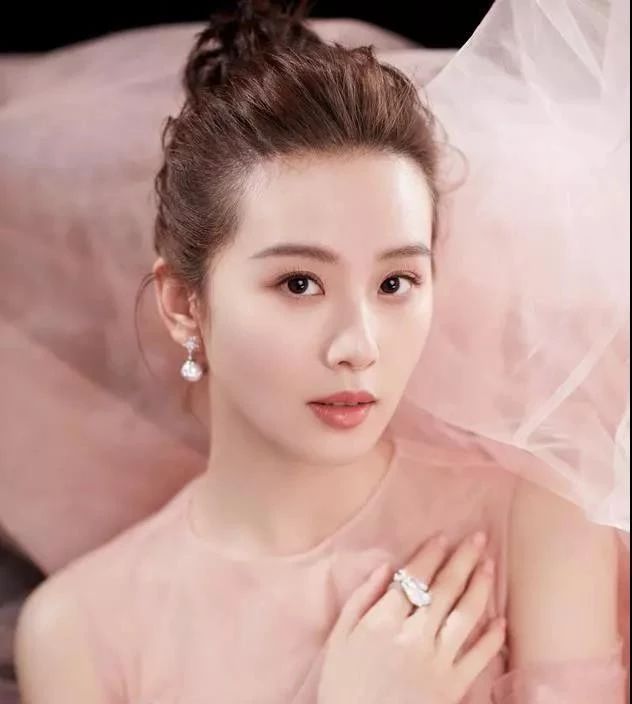 刘诗诗产后复出:女人的脸,就是生活的照妖镜