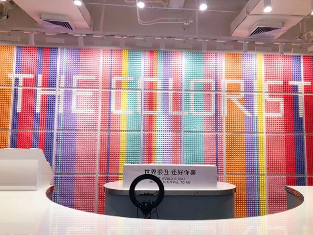 超大彩妆集合店thecolorist调色师一开业就火了进店居然要排队