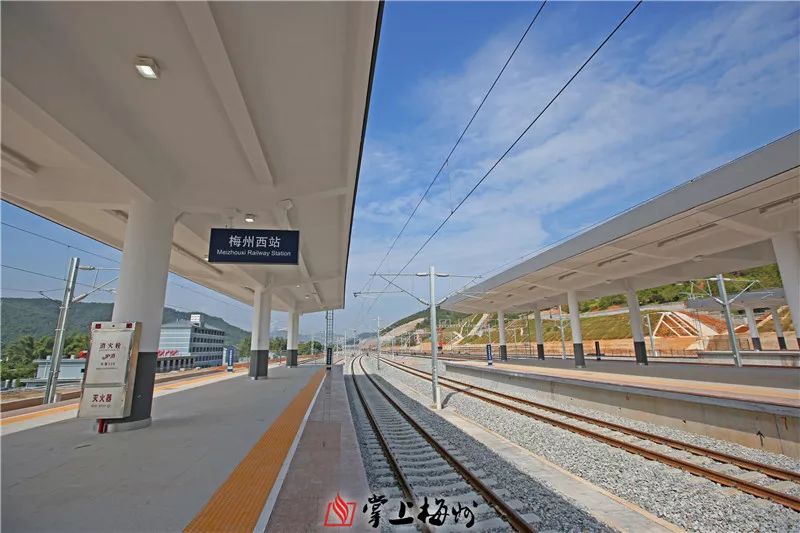 兴宁人会去坐吗梅汕高铁可以开始买票了到广州2355元