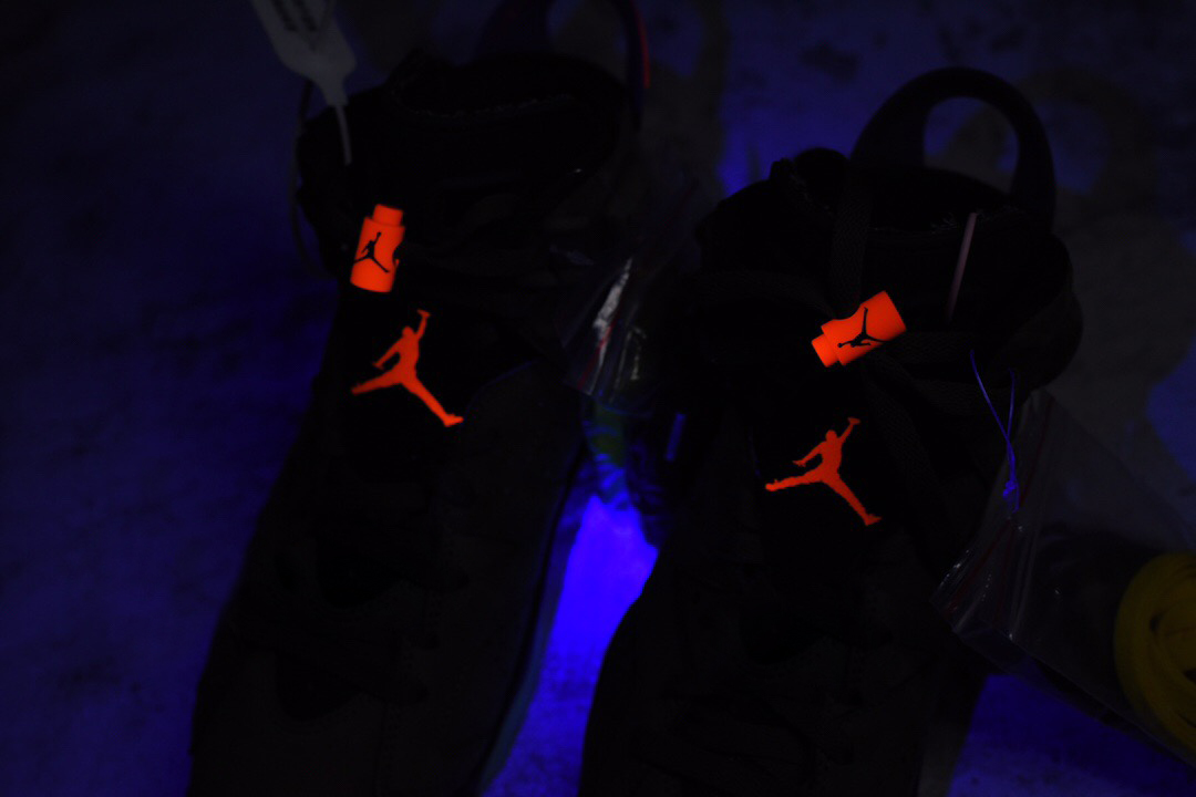 aj6鬼脸橄榄绿联名耐克 travis scott x air jordan 6 ts 3m 评测球鞋