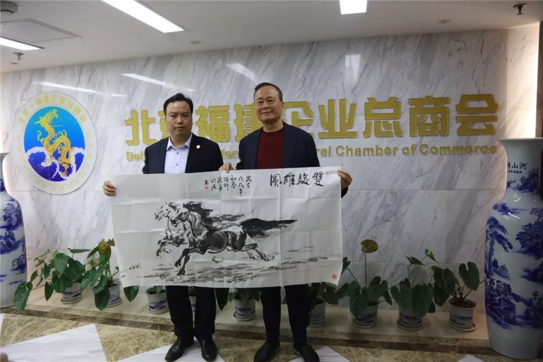 福建省驻京办副主任林先鑫在座谈中表示,福建省驻京办和驻津办及北京