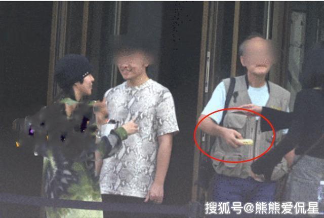 文章配图