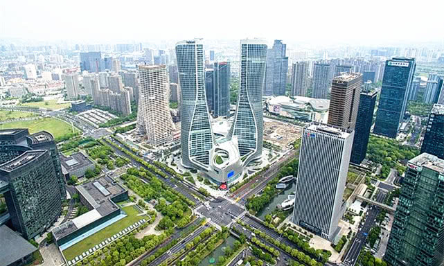 近千万人口城市_近几年城市人口比例图