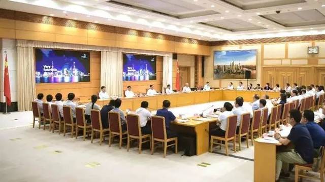 上海基层党建网、上海教卫党建网同步报道
