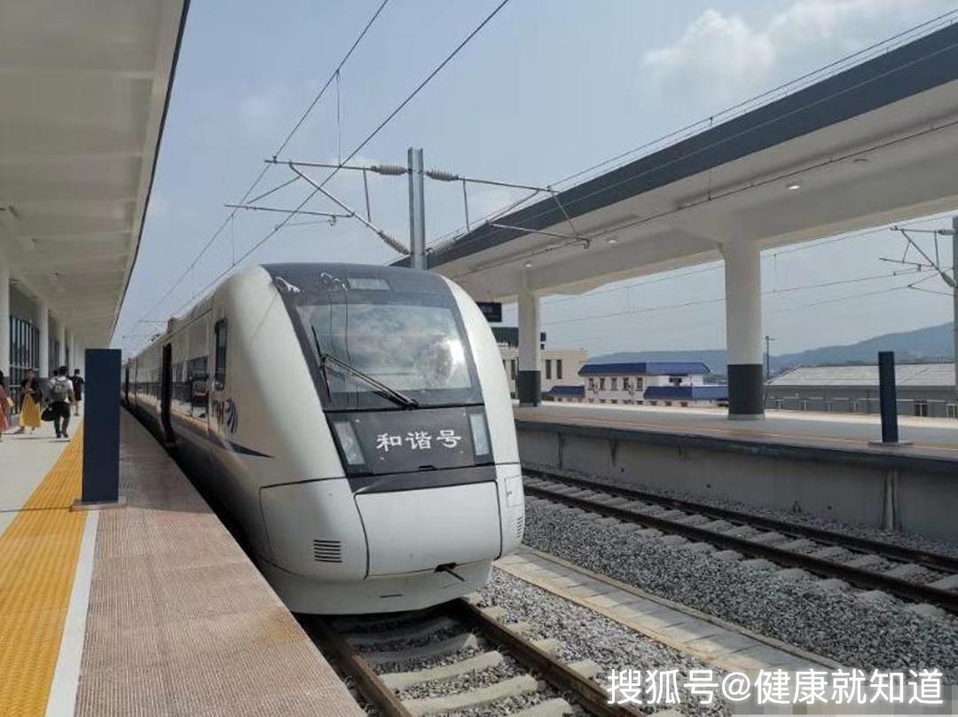 原创梅汕高铁路正式开通,便捷入粤港区