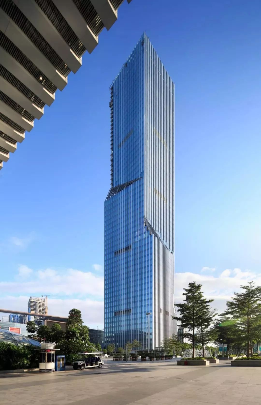 改革开放40年，盘点深圳历史上最重要的10栋超高层 - 知乎