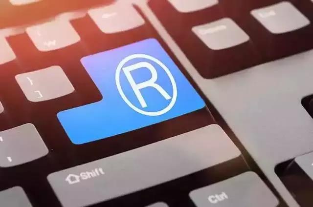 商标R、C和TM是什么意思