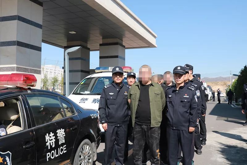 35人被抓!张家口又一黑社会性质组织案,在市中级人民法院开庭审理!